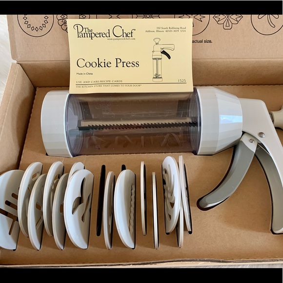 The Pampered Chef Kitchen The Pampered Chef Cookie Press Poshmark